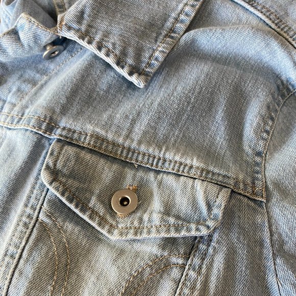 db established 1962 WOMEN'S 2X LIGHT BLUE JEAN JACKET - Picture 2 of 9